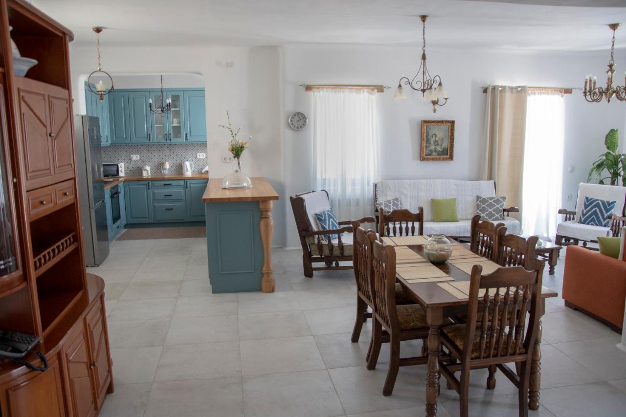 Holiday home Orfeas Paros Naousa (Paros)
