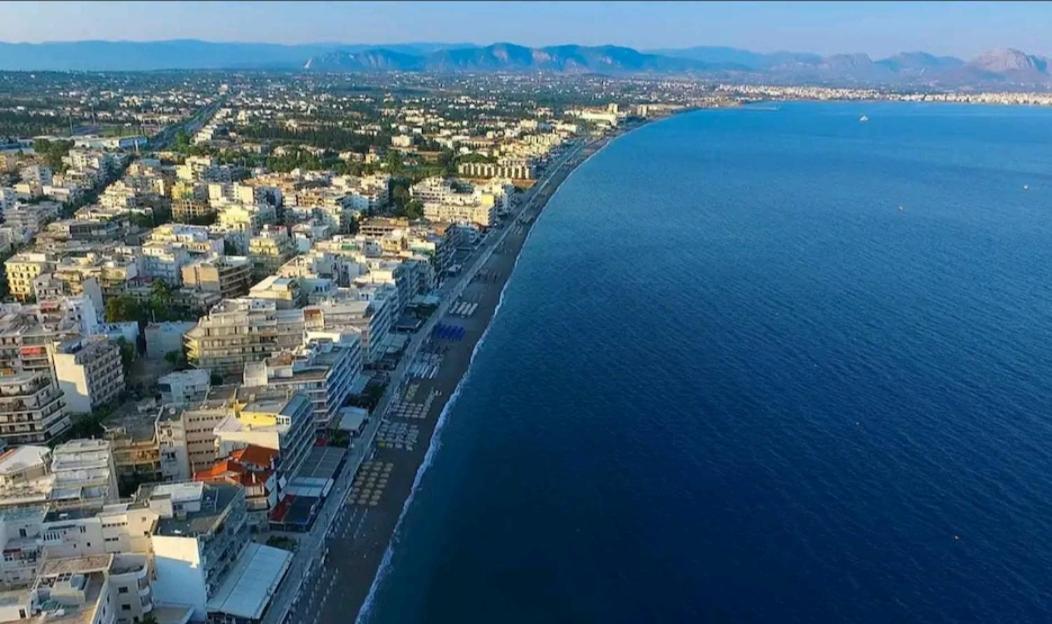 κέντρο * Loutraki (Corinthia)