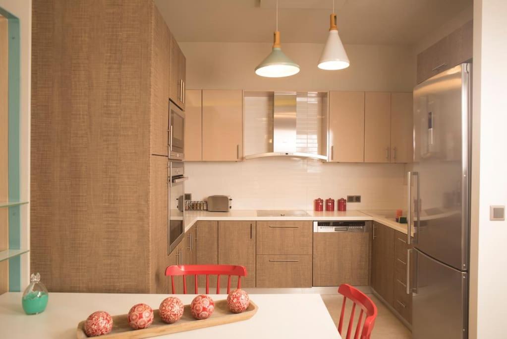 Deluxe In The Center Apartment *