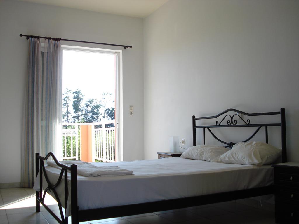 Apartment Evelyns House Zacharo