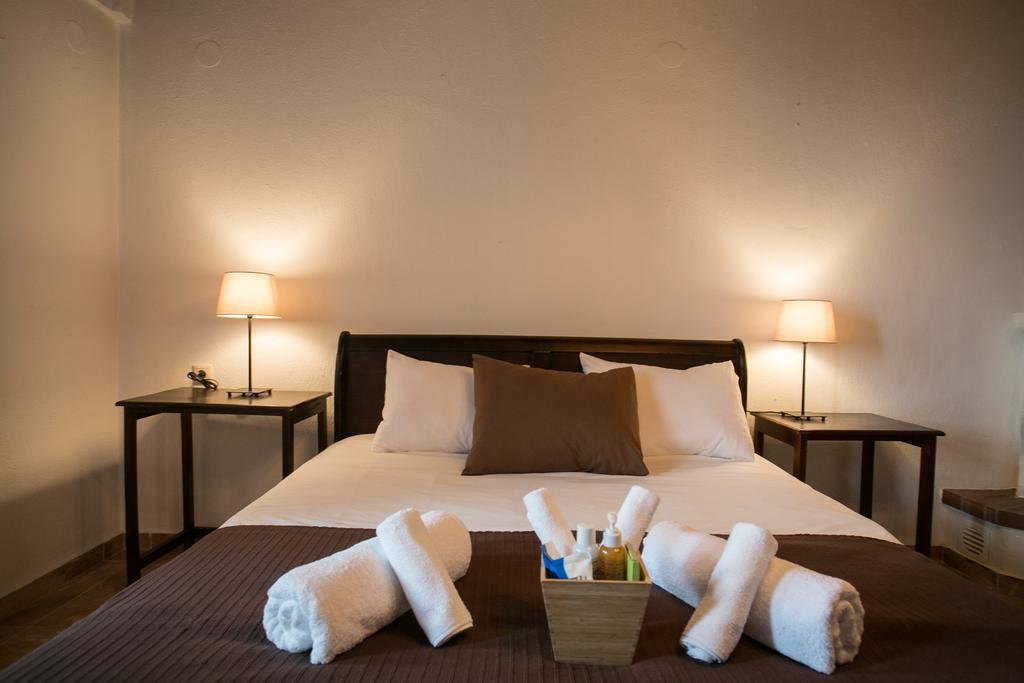 Bed & Breakfast Enastron *