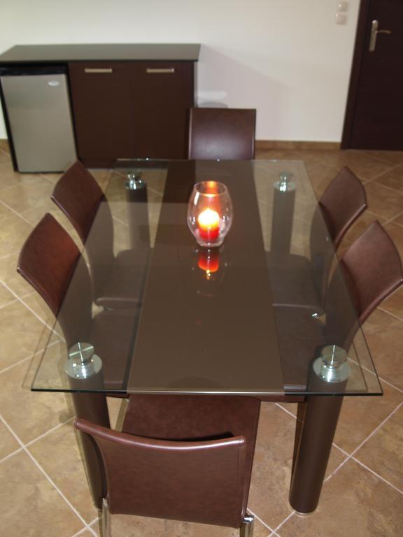 Zeis Edo Luxury Tolo