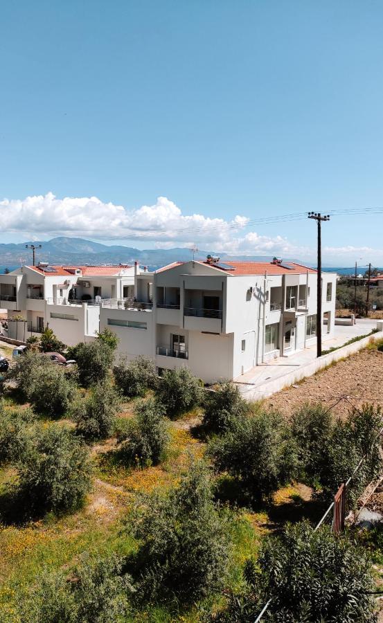 Tasos Art Apartment Kato Almiri