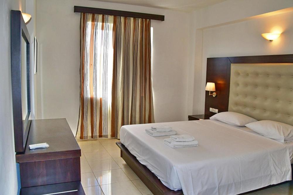 Castro Hotel 4*