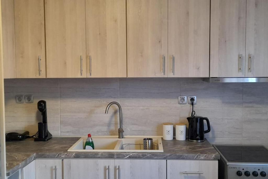 4 Season Cozy Apartment Samothraki