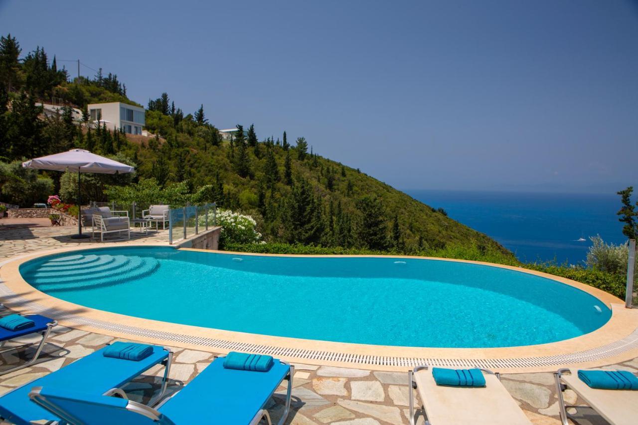 Boutique Andronice Villa Tsoukaladhes