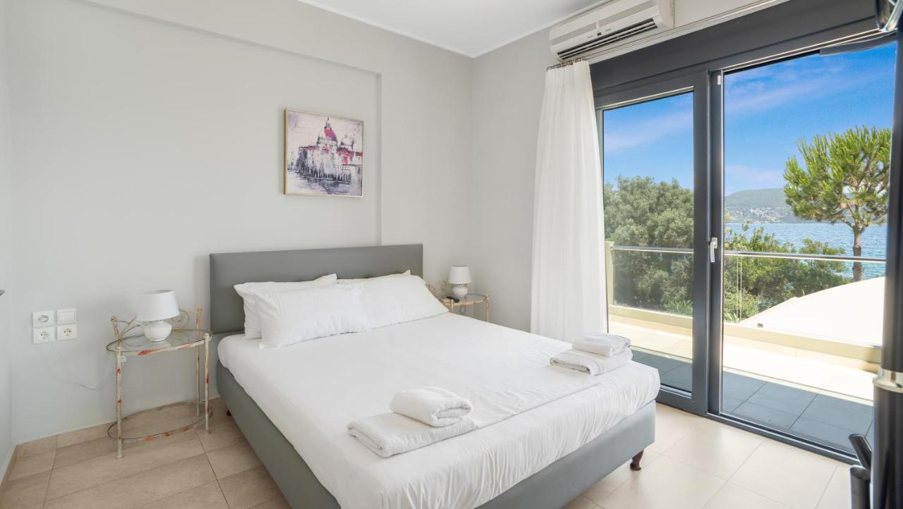 Agni Aparthotel Nikiana