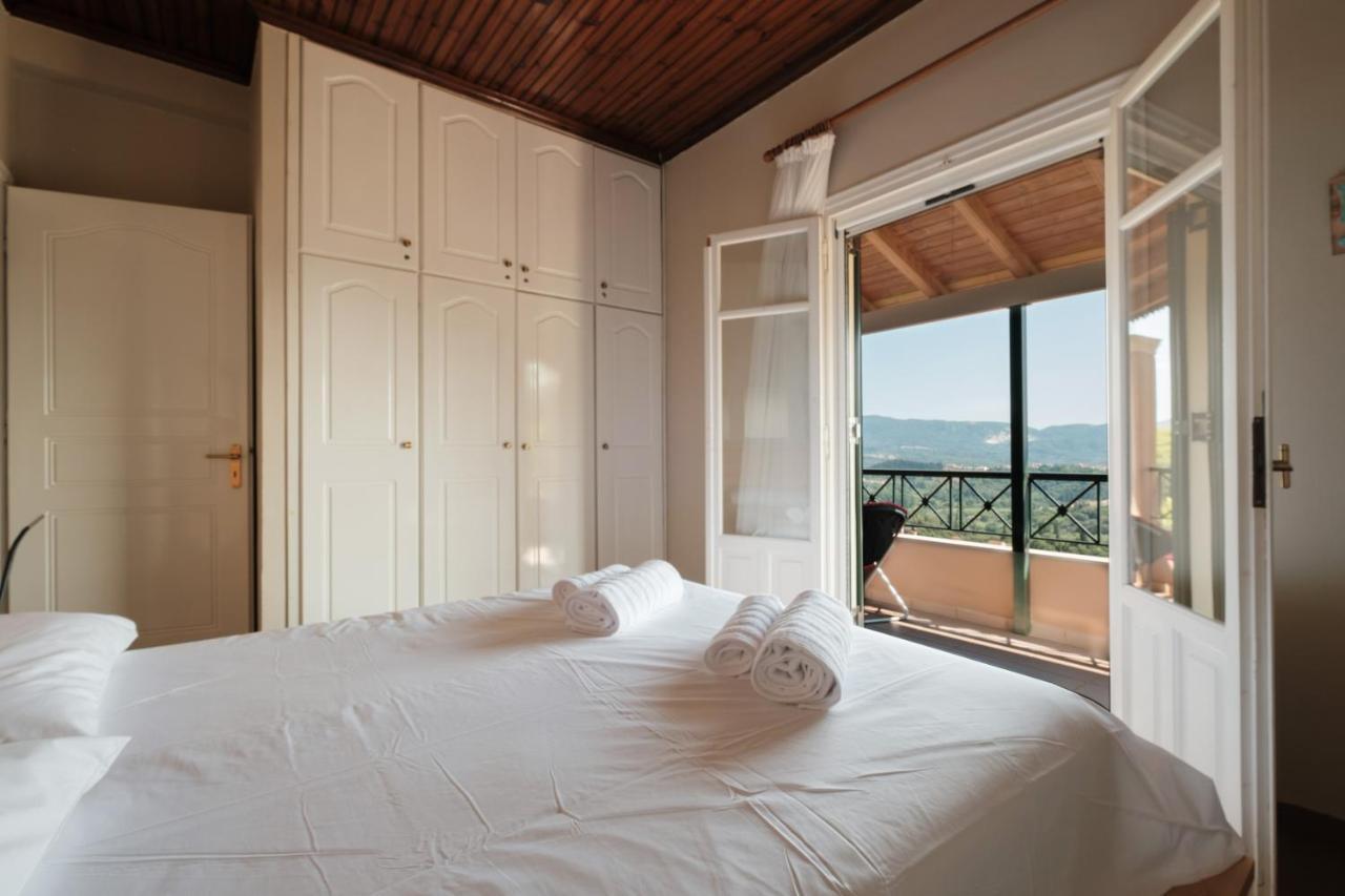 Nios House Panoramic Holiday home