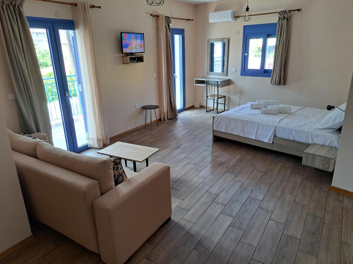 Blue Moon Apartment