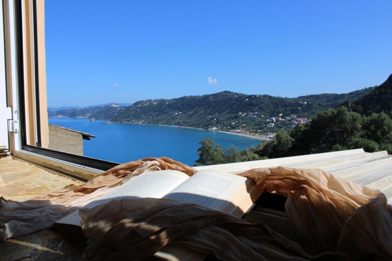 Apartment Artistic Sea View House Pentati