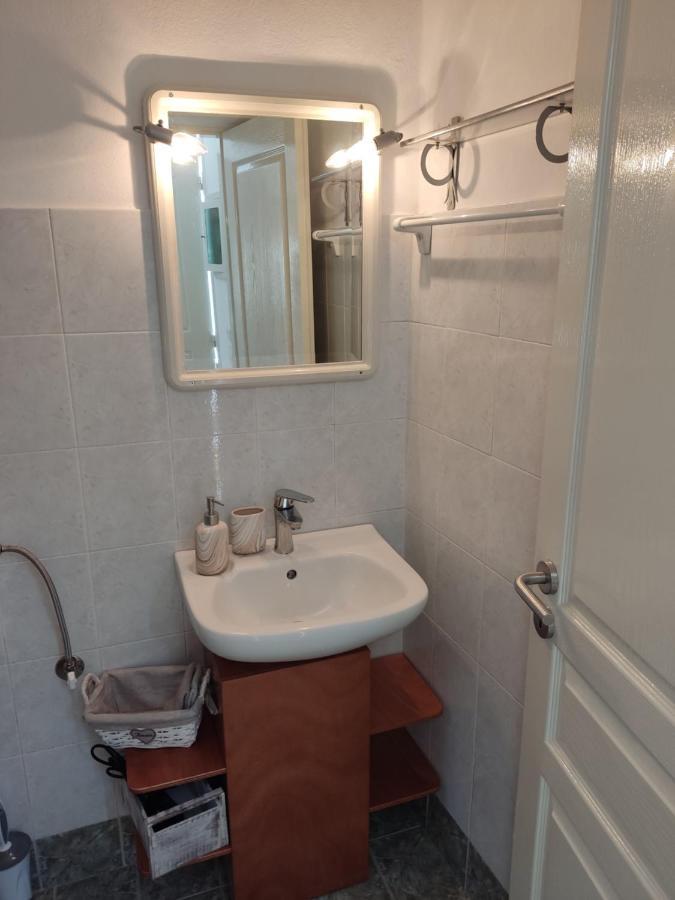 Apartment Melissou Place