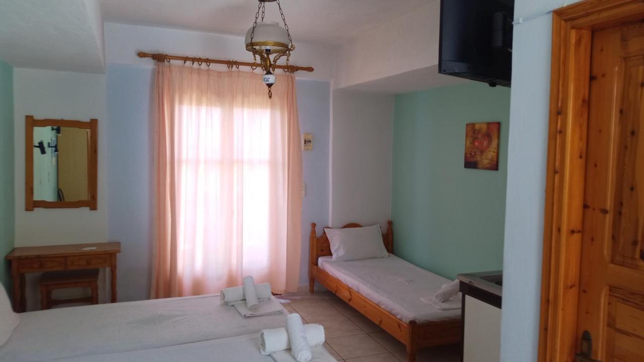 Aparthotel Anessis Cosmos