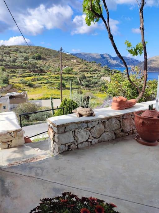 Holiday home Calliope Stone House *