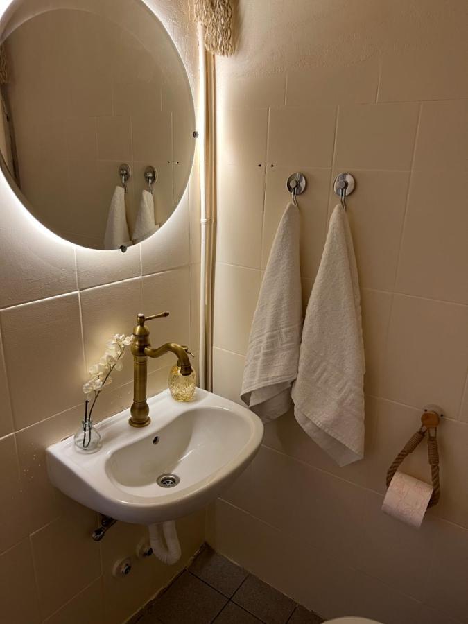 Agape Apartment *