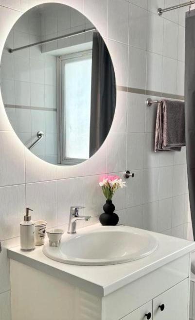 Apartment Sea, La Vie