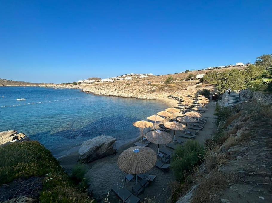 Laullie Ornos (Mykonos)