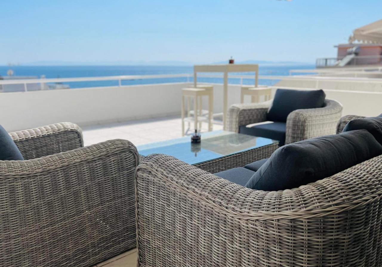 Sea, La Vie Apartment