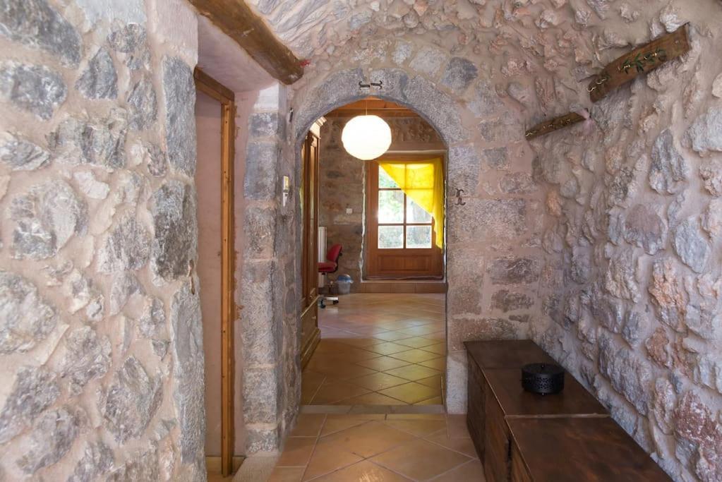 Traditional Stone Build Private Apartment *