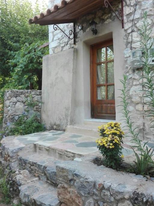 Apartment Traditional Stone Build Private