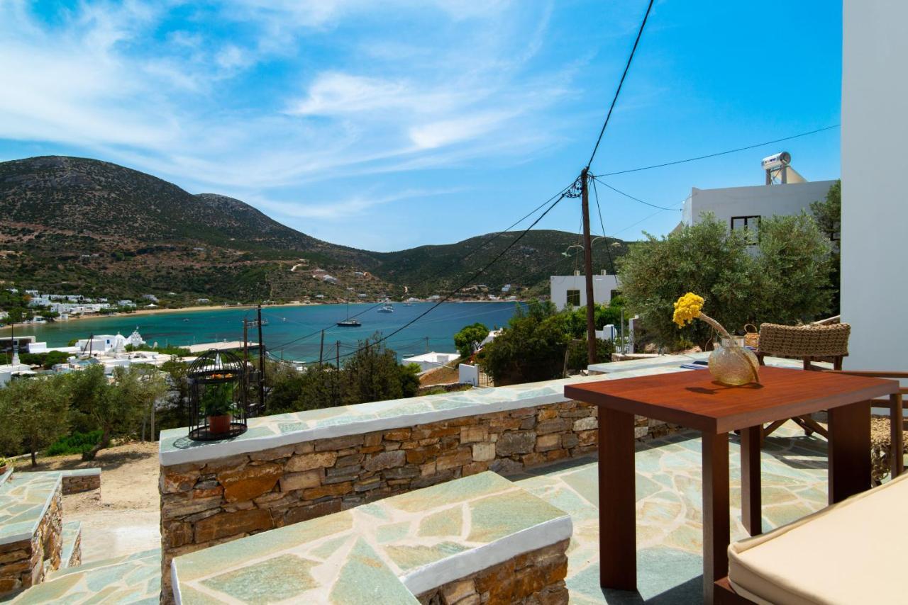 Thimari * Vathi (Sifnos)