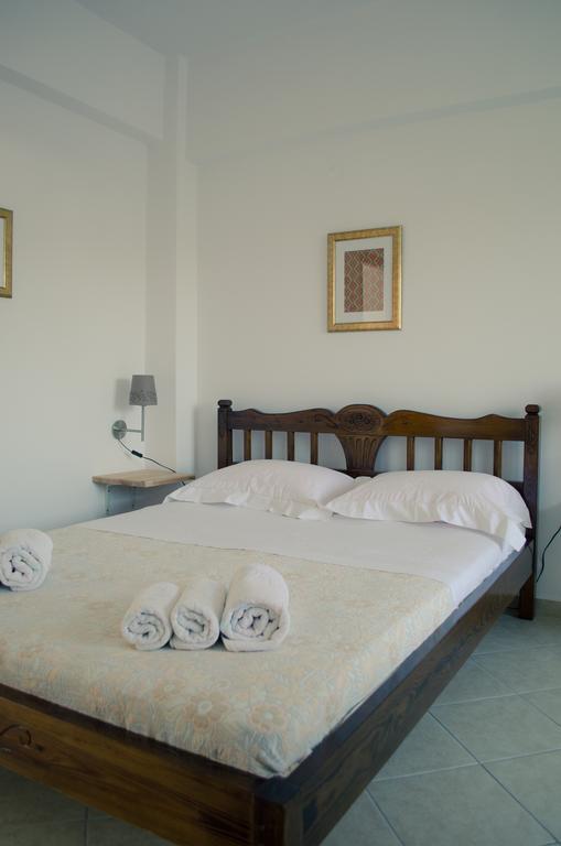 Georgias House * Skyros