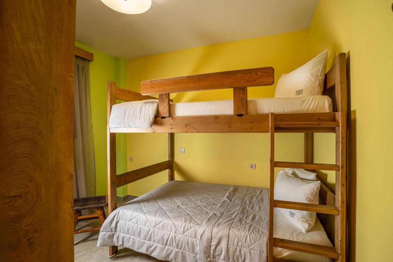 Olympus Mythical Apartment Skotina