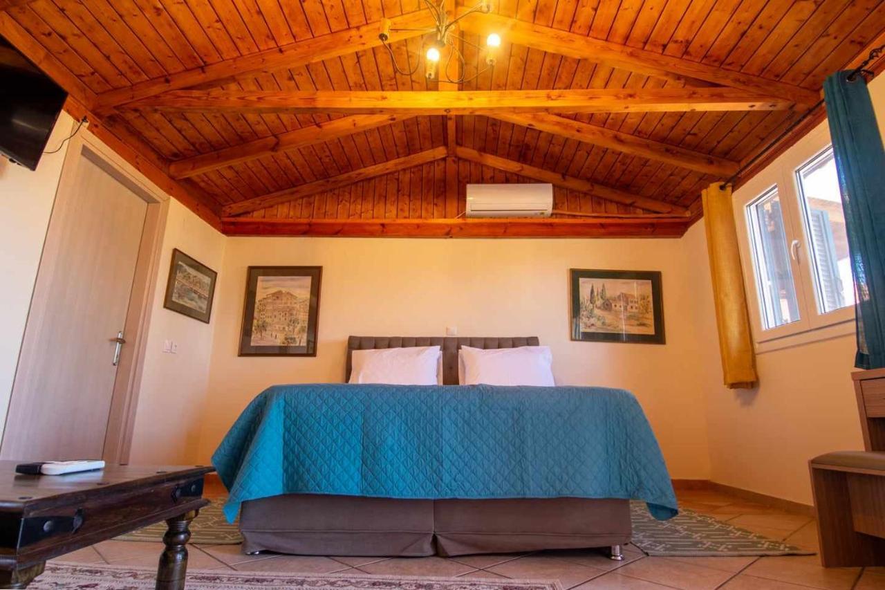 Fotios Roof Apartment Acharavi (Corfu)