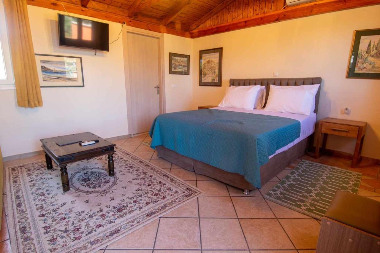 Fotios Roof Apartment Acharavi (Corfu)