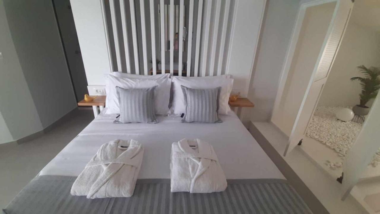 Beachfront Salty Sea Luxury 1 * Agios Nikolaos (Crete)