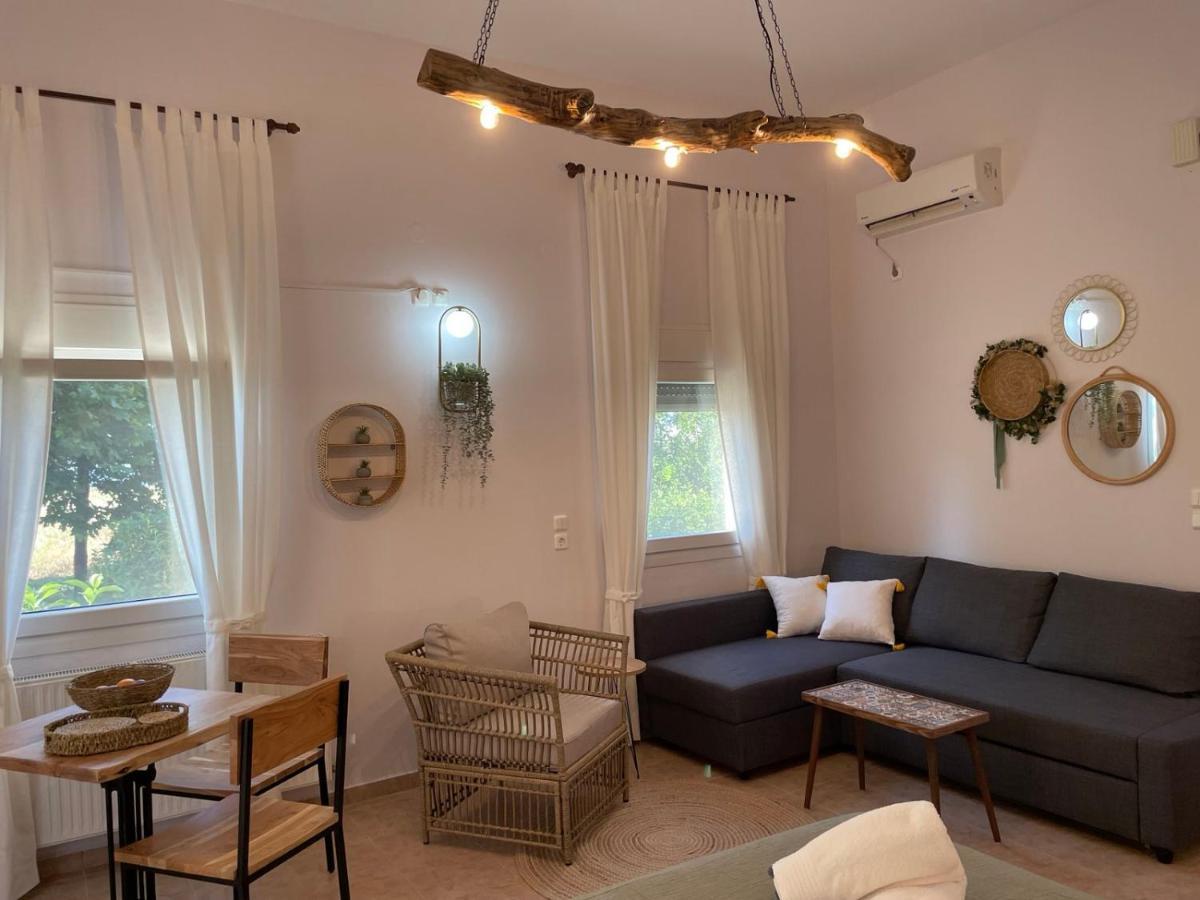Apartment Platanos