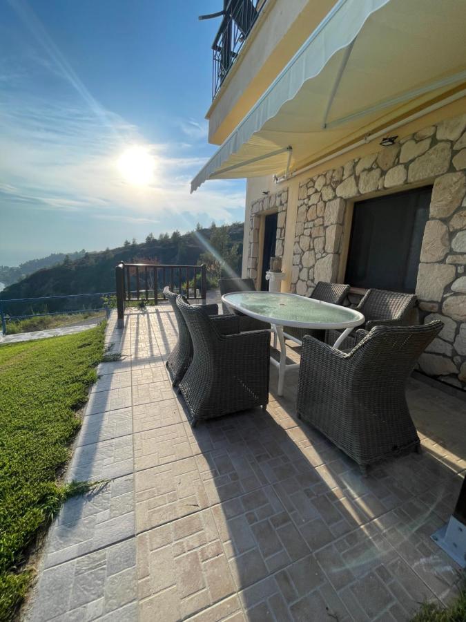 Sunrise Villa *
