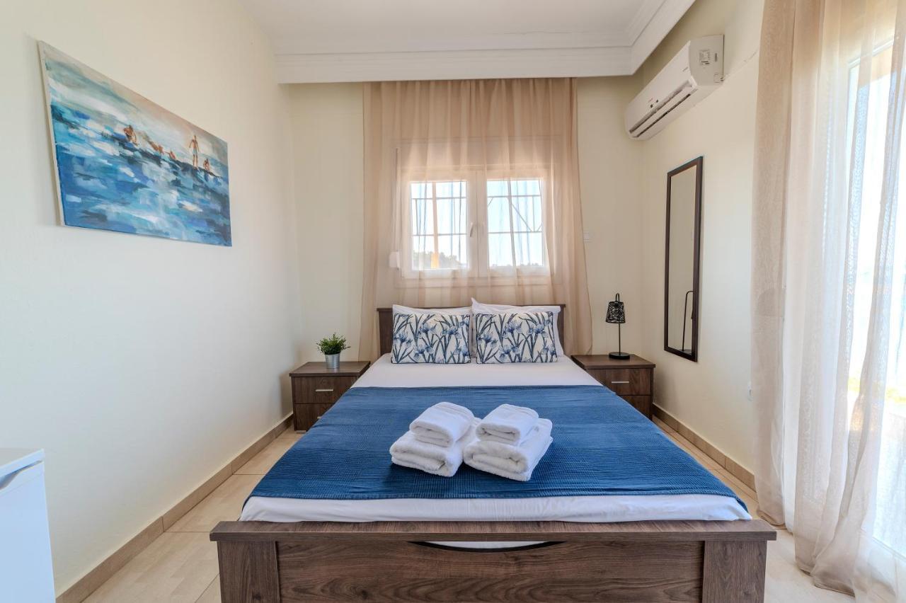 Akrogiali Guest house
