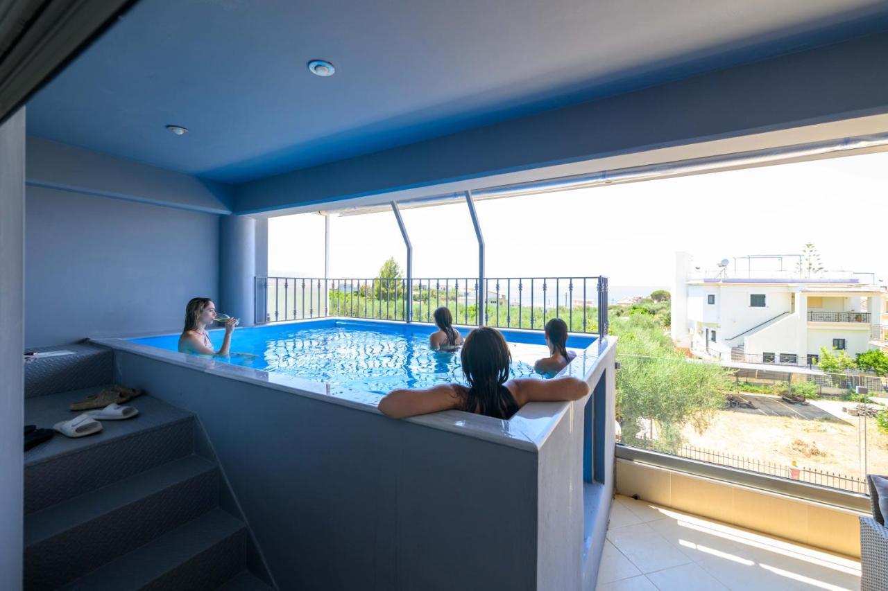 Grand Suites With Private Pools * Kalamata