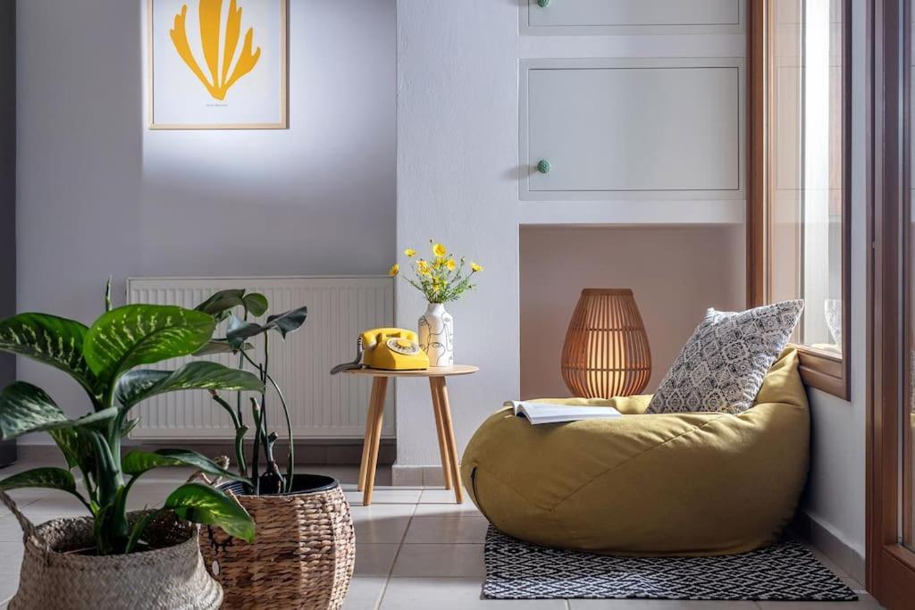 Beachfront Yellow Apt-ligaria Ligaria (Crete)
