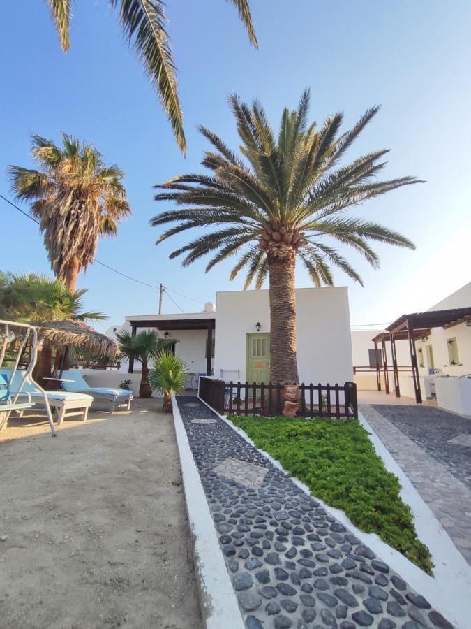 Palm Apartment Perissa (Santorini)