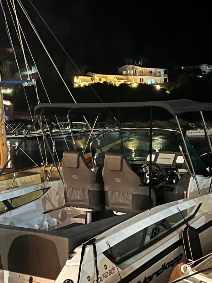 Spyros Aronis Longos (Paxos)