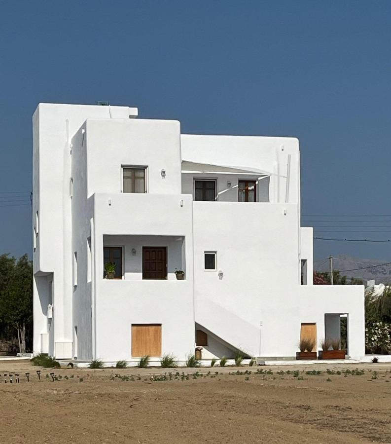 Filoxenia Home-seaside 2nd Floor Seaview ,dream On Naxos