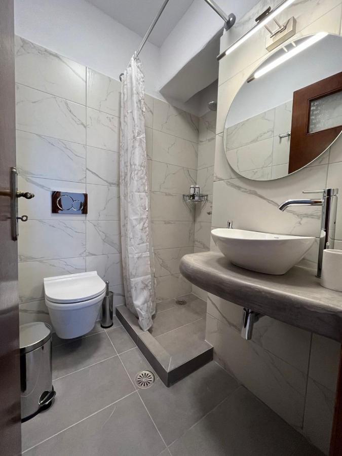 Filoxenia Home-seaside 2nd Floor Seaview ,dream On Naxos