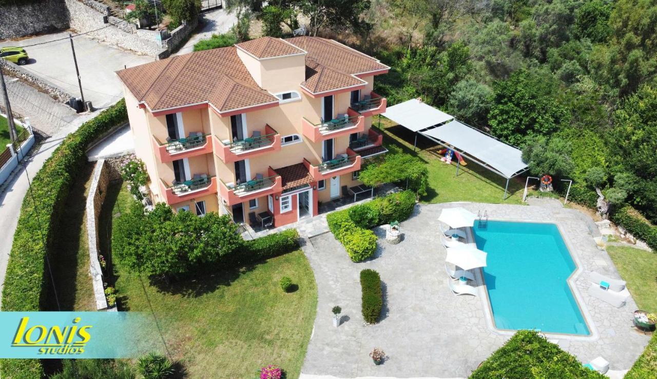 Apartment Ionis Frinion