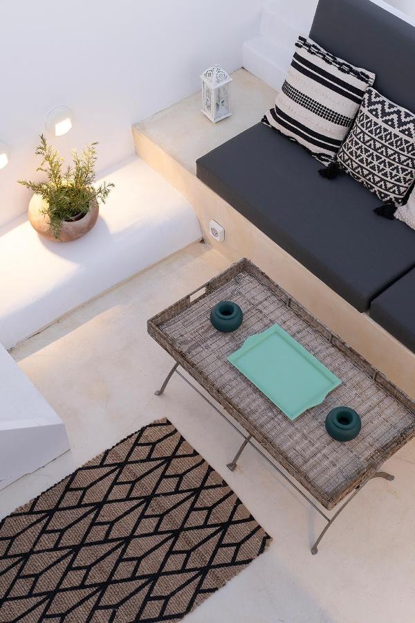 Apartment Secret Khora