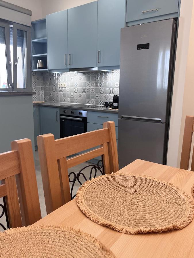 Apartment Zeus & Emmanuil Luxury Myrina
