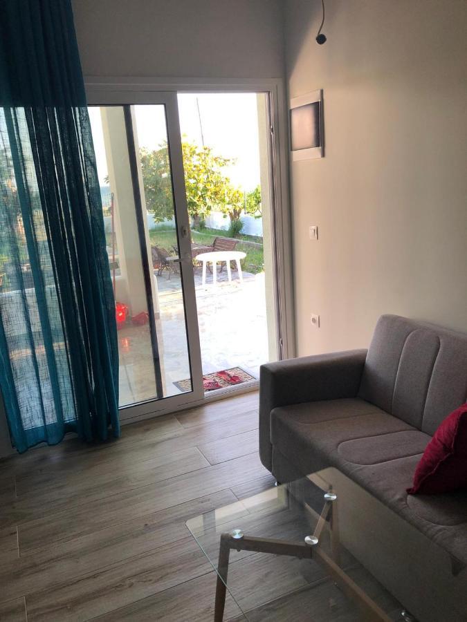 Na House 1 Apartment