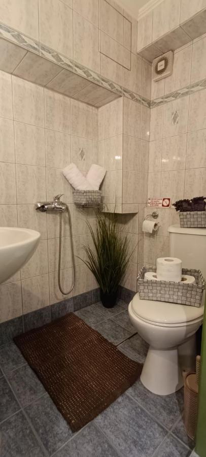 Akon Apartment *