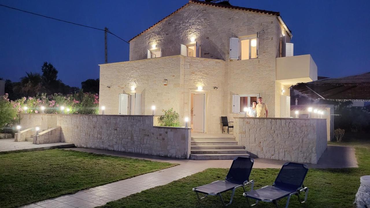 Villa Alex Tavronitis (Crete)