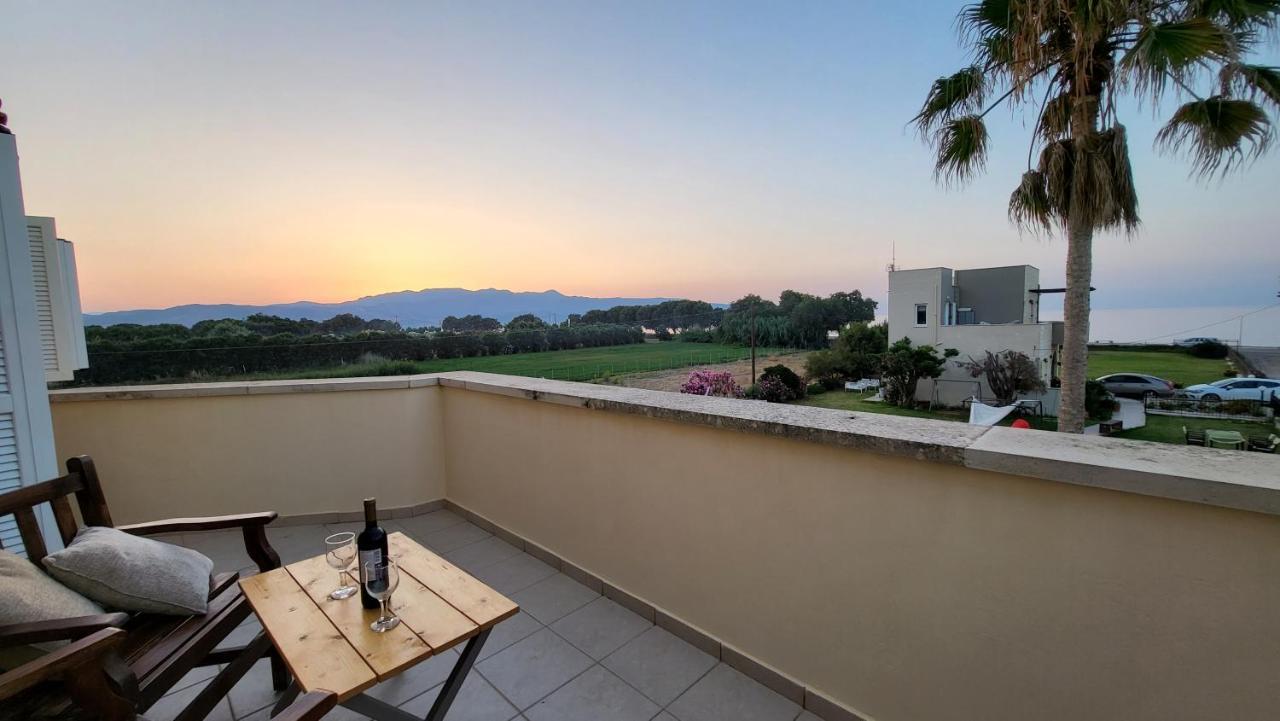 Villa Alex Tavronitis (Crete)