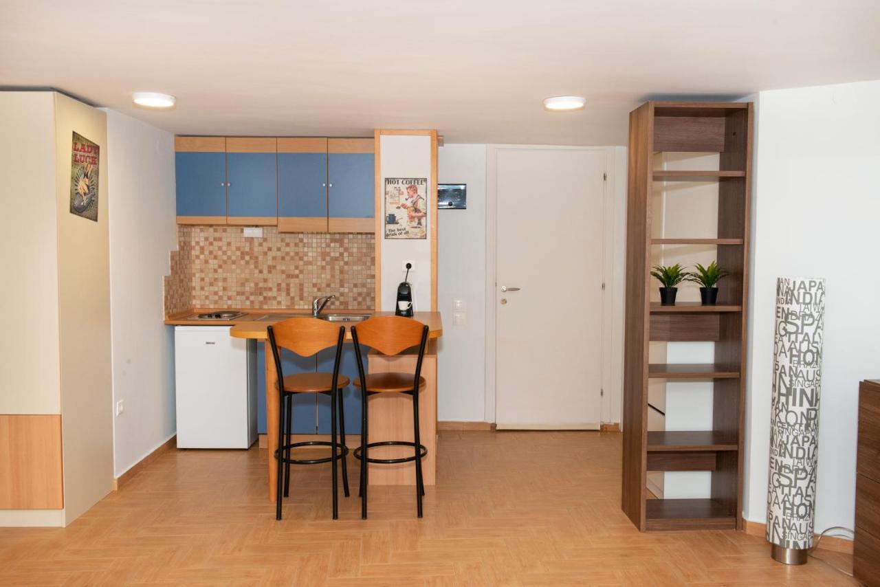 Apartment Chic *