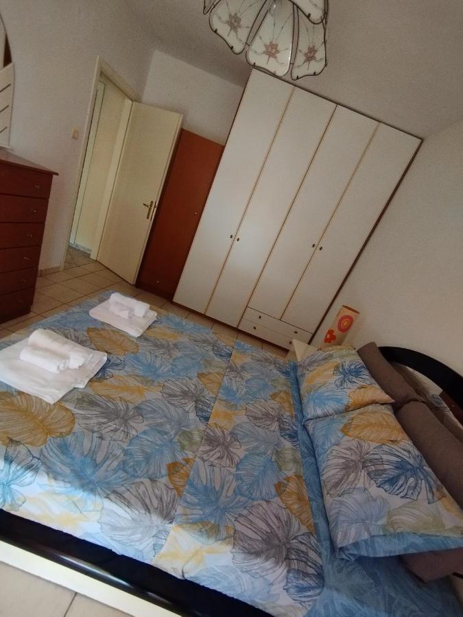 Apartment Perigiali Kavala