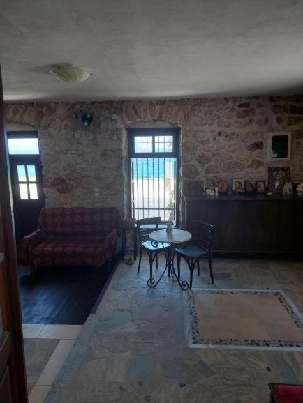 Apartment Belessi's Mansion Yefira