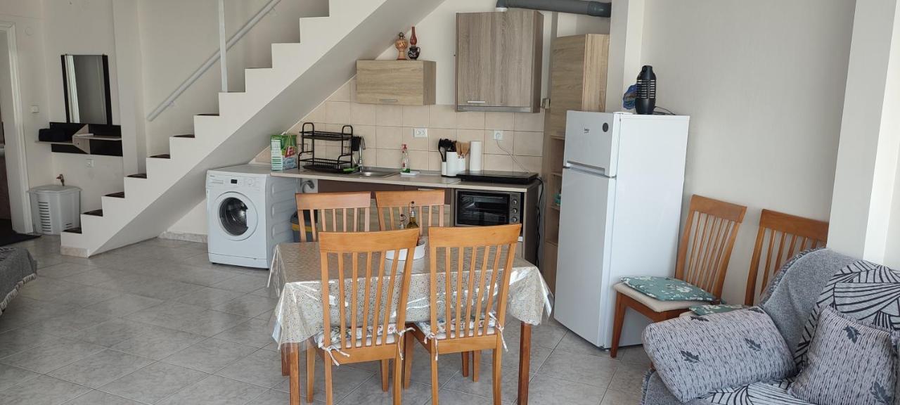 Marianna's 2 Apartment
