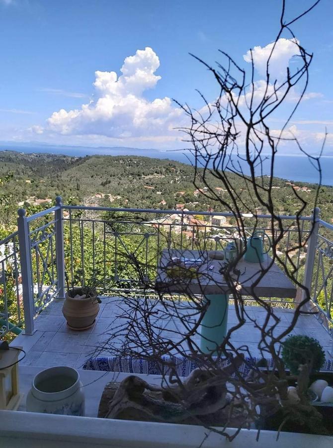 Apartment Charming House With Stunning View Arvanitakeika